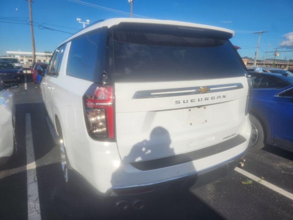 2023 Chevrolet Suburban Premier