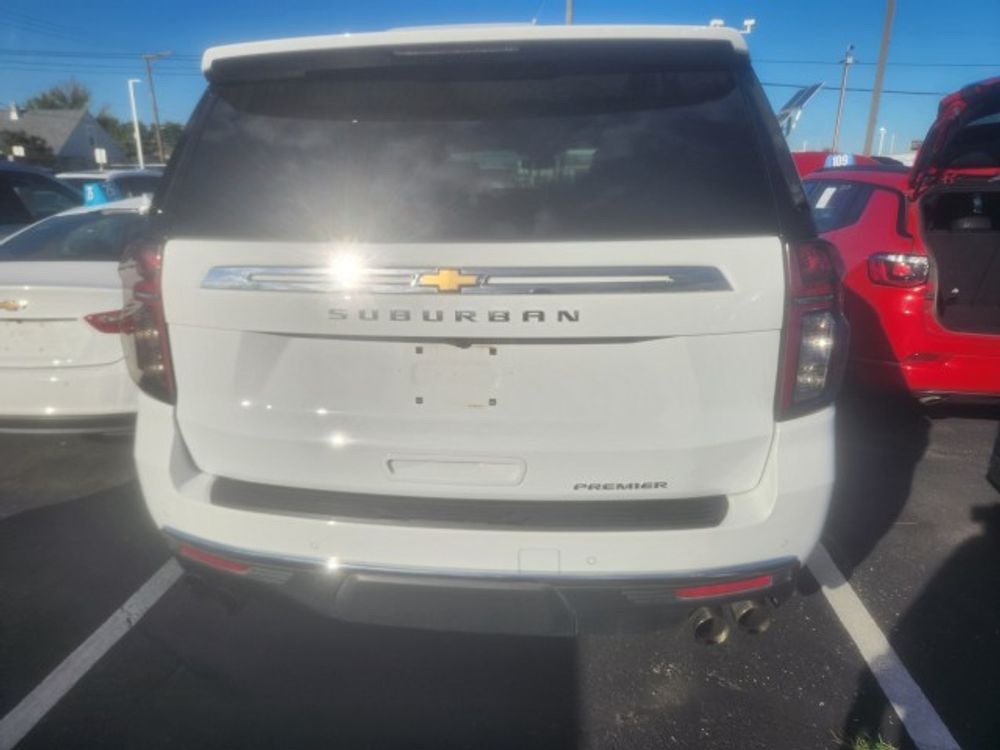 2023 Chevrolet Suburban Premier
