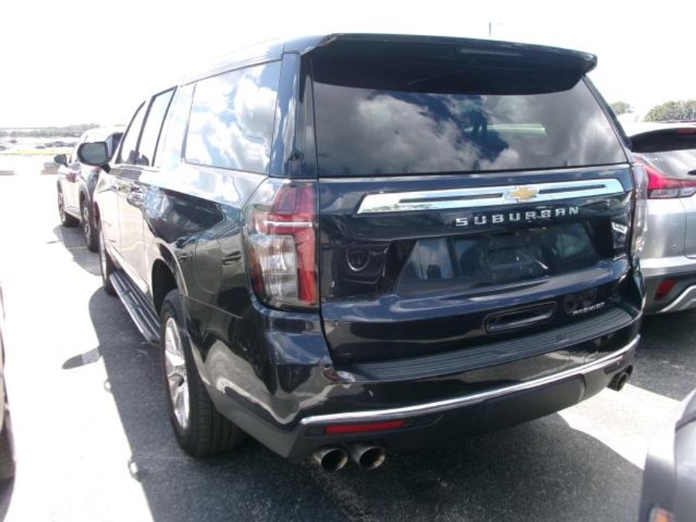 2023 Chevrolet Suburban Premier