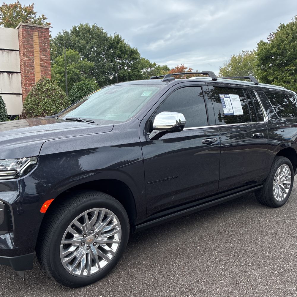 2024 Chevrolet Suburban Premier