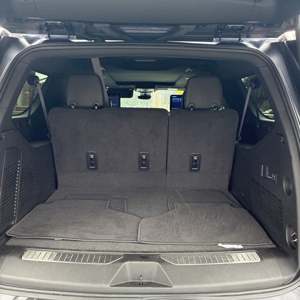 2024 Chevrolet Suburban Premier
