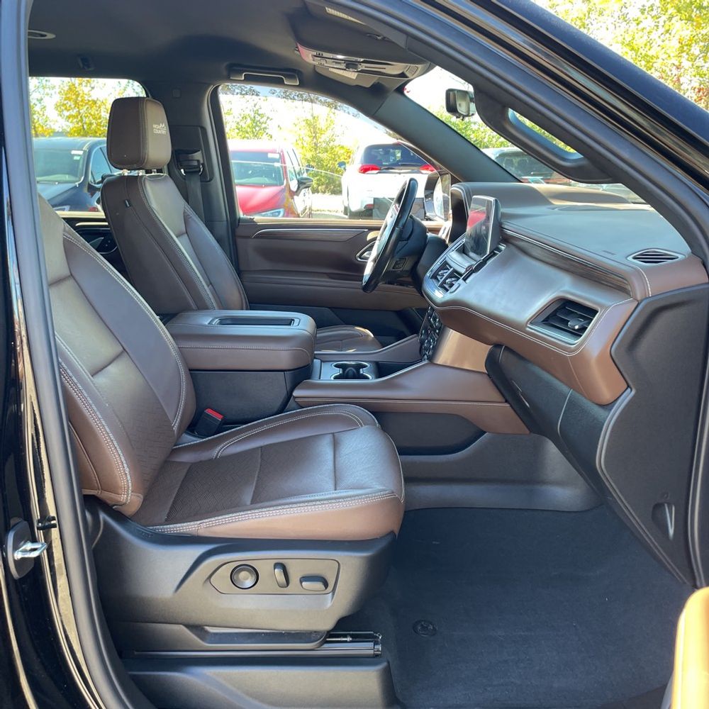 2022 Chevrolet Suburban 1500 High Country