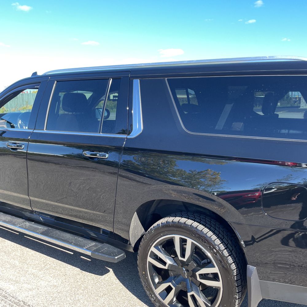 2022 Chevrolet Suburban 1500 High Country