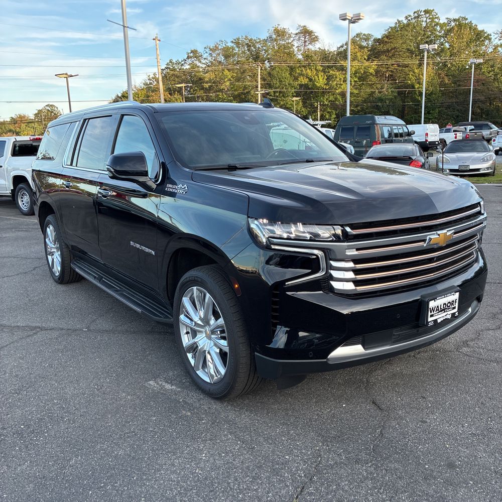 2024 Chevrolet Suburban High Country