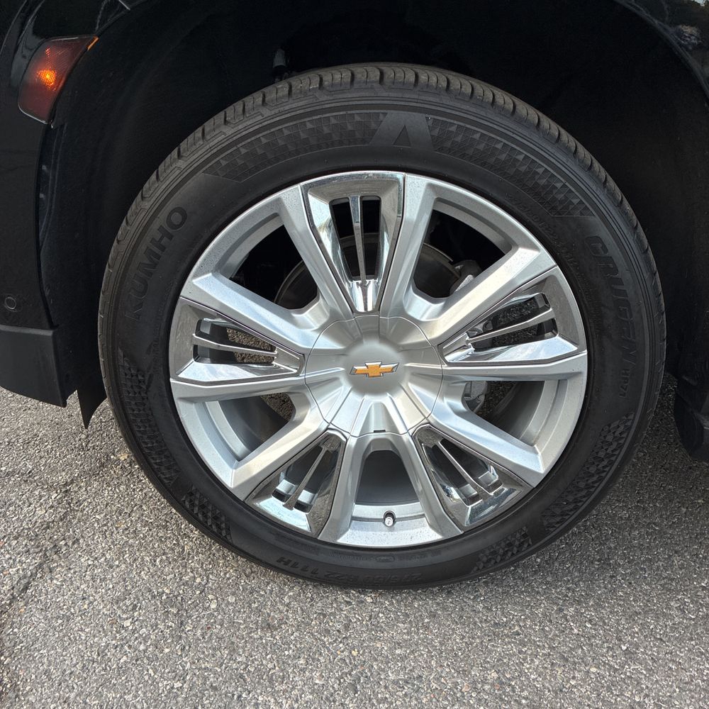 2024 Chevrolet Suburban High Country