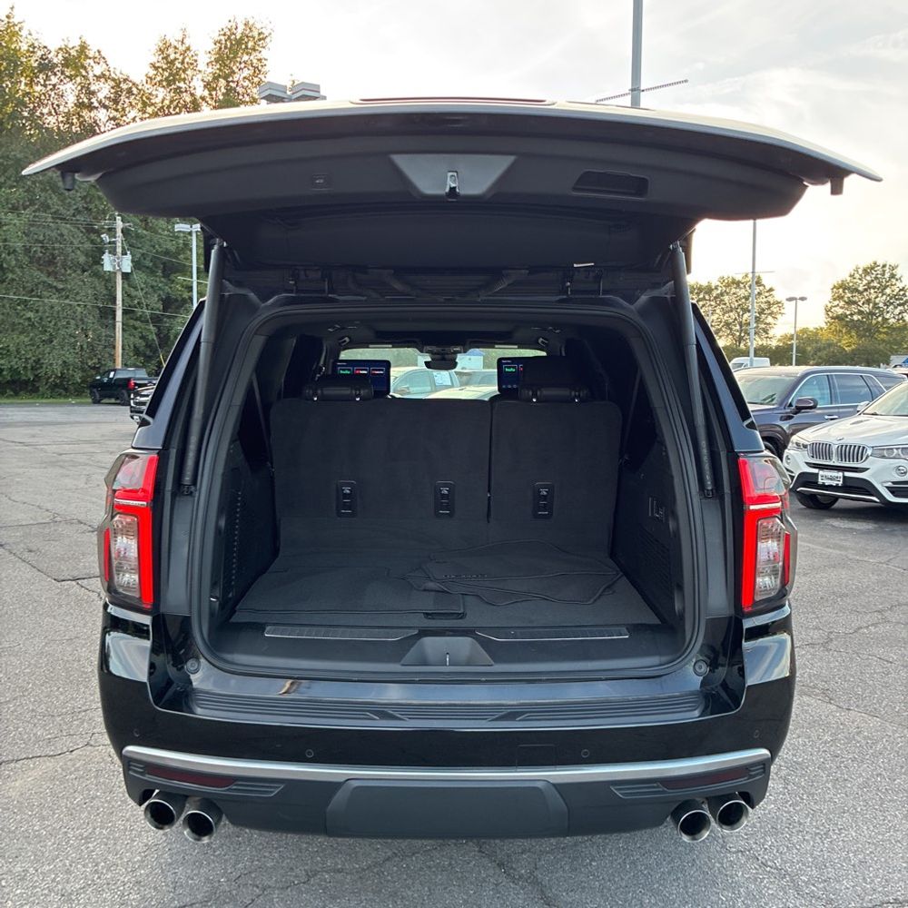 2024 Chevrolet Suburban High Country