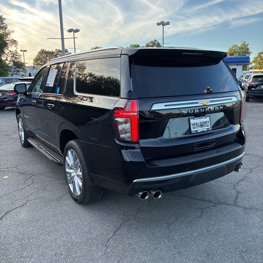 2024 Chevrolet Suburban High Country