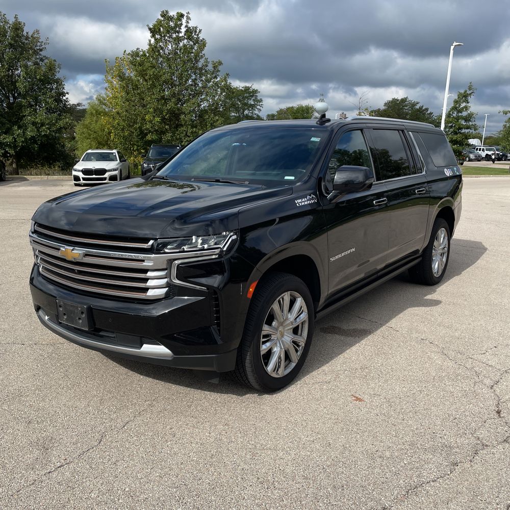 2021 Chevrolet Suburban High Country