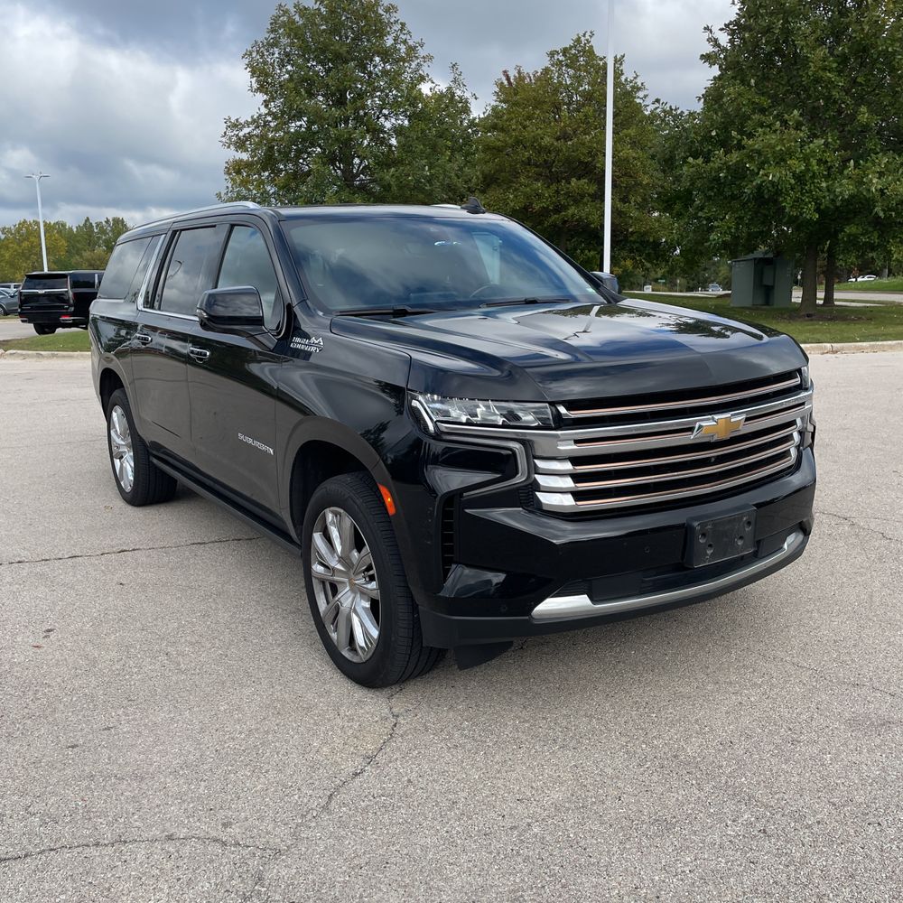 2021 Chevrolet Suburban High Country