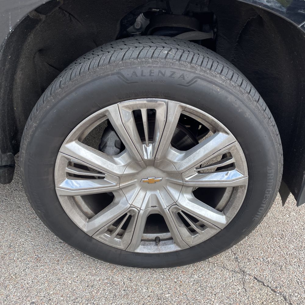 2021 Chevrolet Suburban High Country