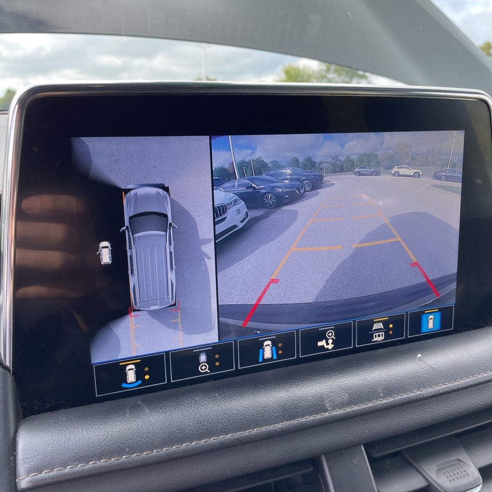 2021 Chevrolet Suburban High Country
