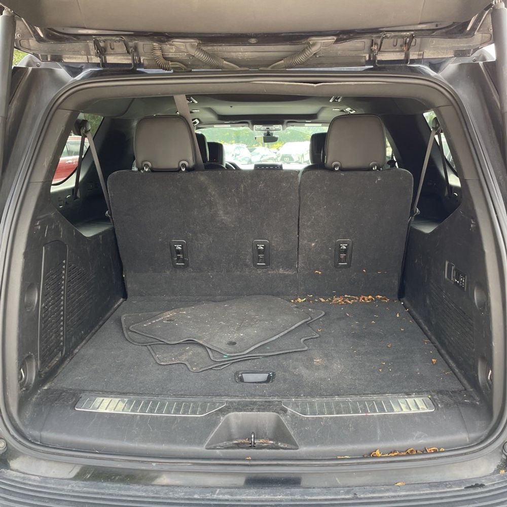2021 Chevrolet Suburban High Country