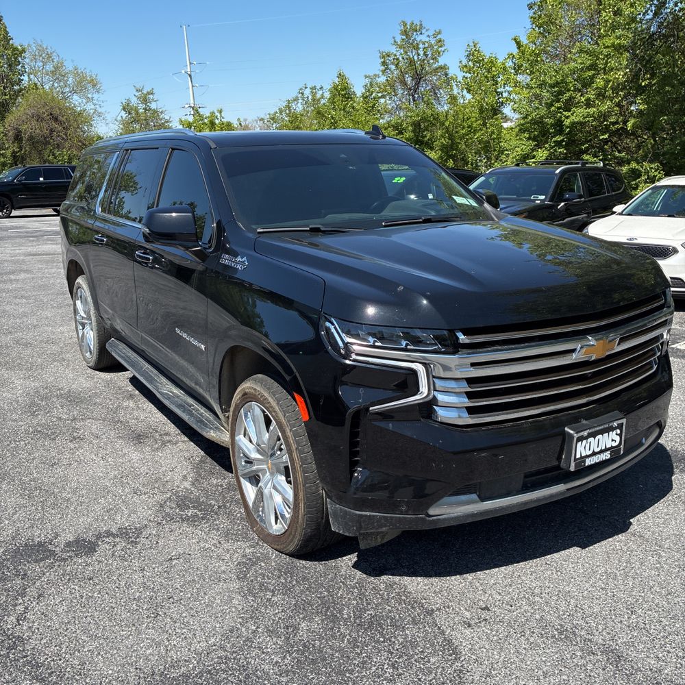 2023 Chevrolet Suburban High Country