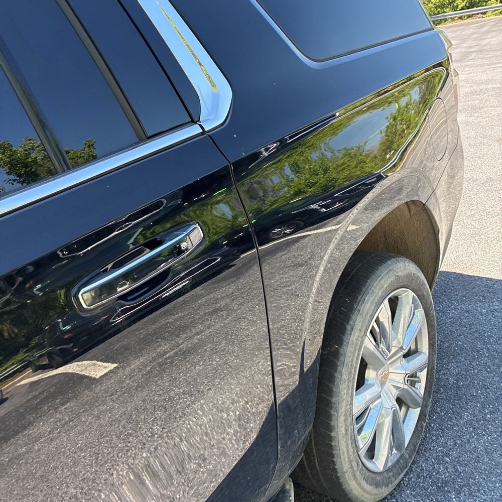 2023 Chevrolet Suburban High Country