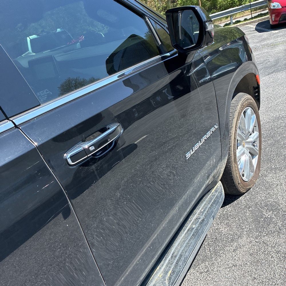 2023 Chevrolet Suburban High Country