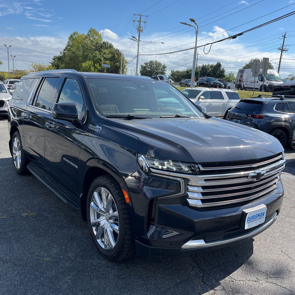 2023 Chevrolet Suburban High Country