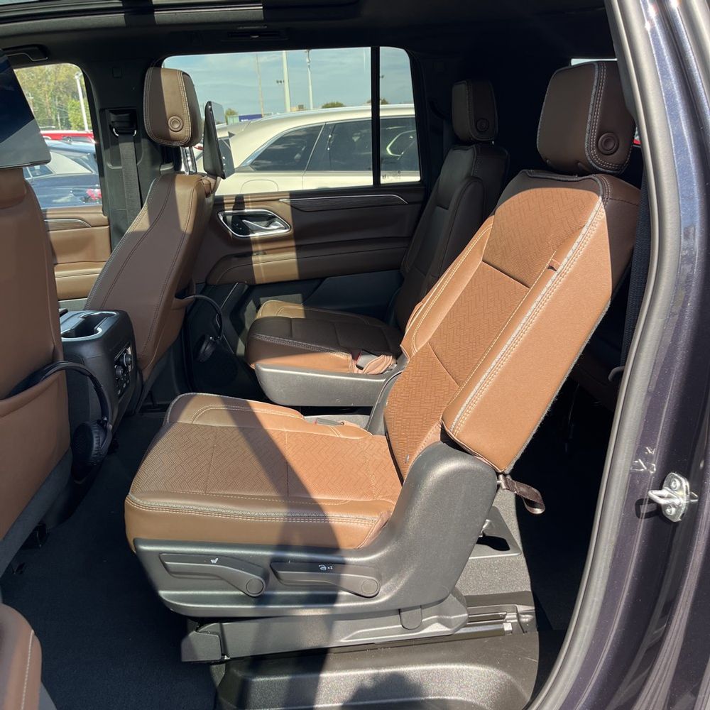 2023 Chevrolet Suburban High Country
