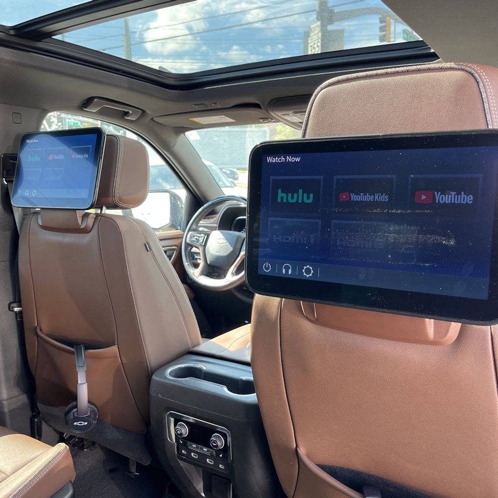 2023 Chevrolet Suburban High Country