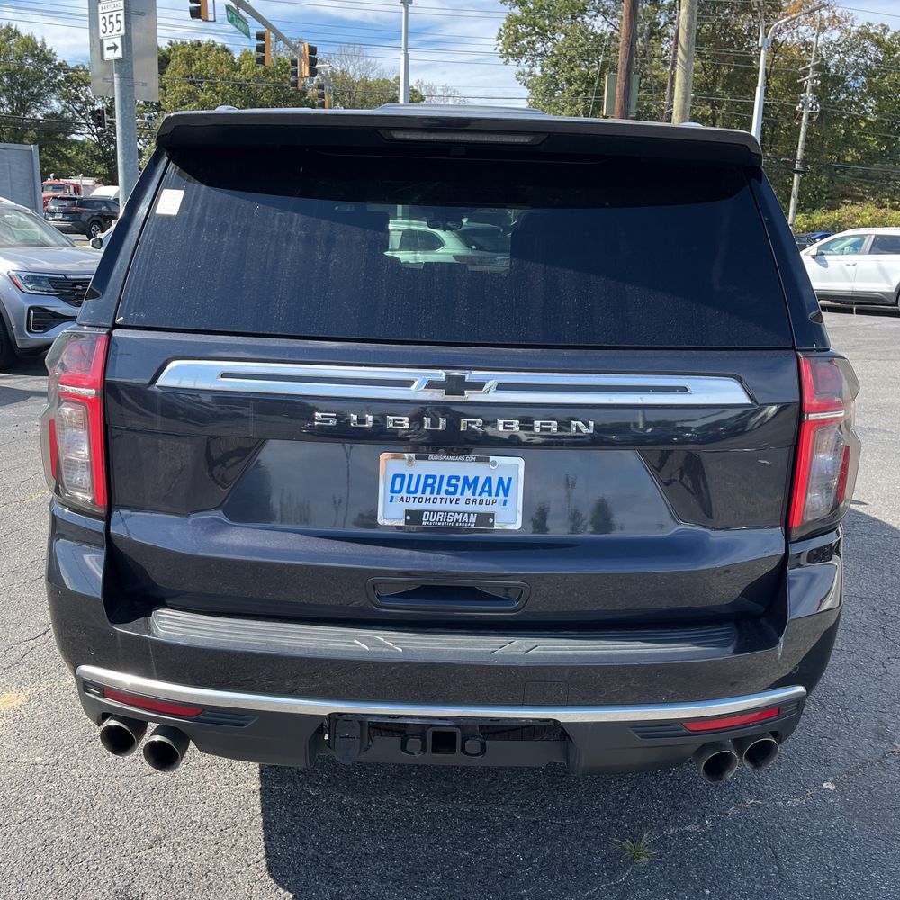 2023 Chevrolet Suburban High Country