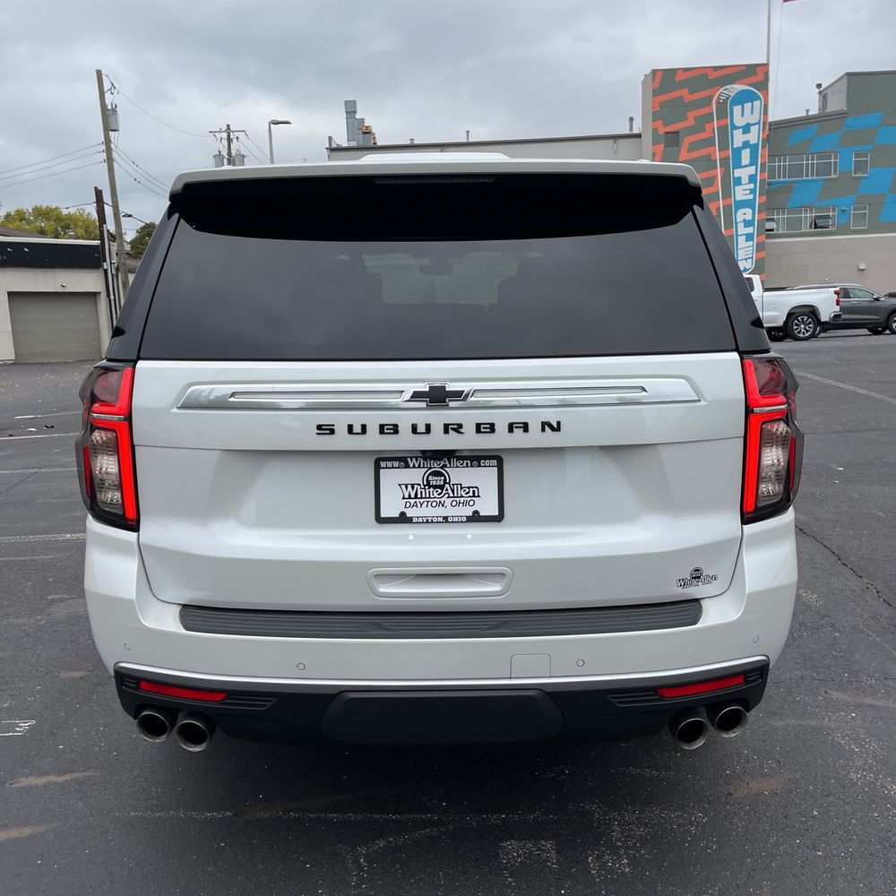 2022 Chevrolet Suburban High Country