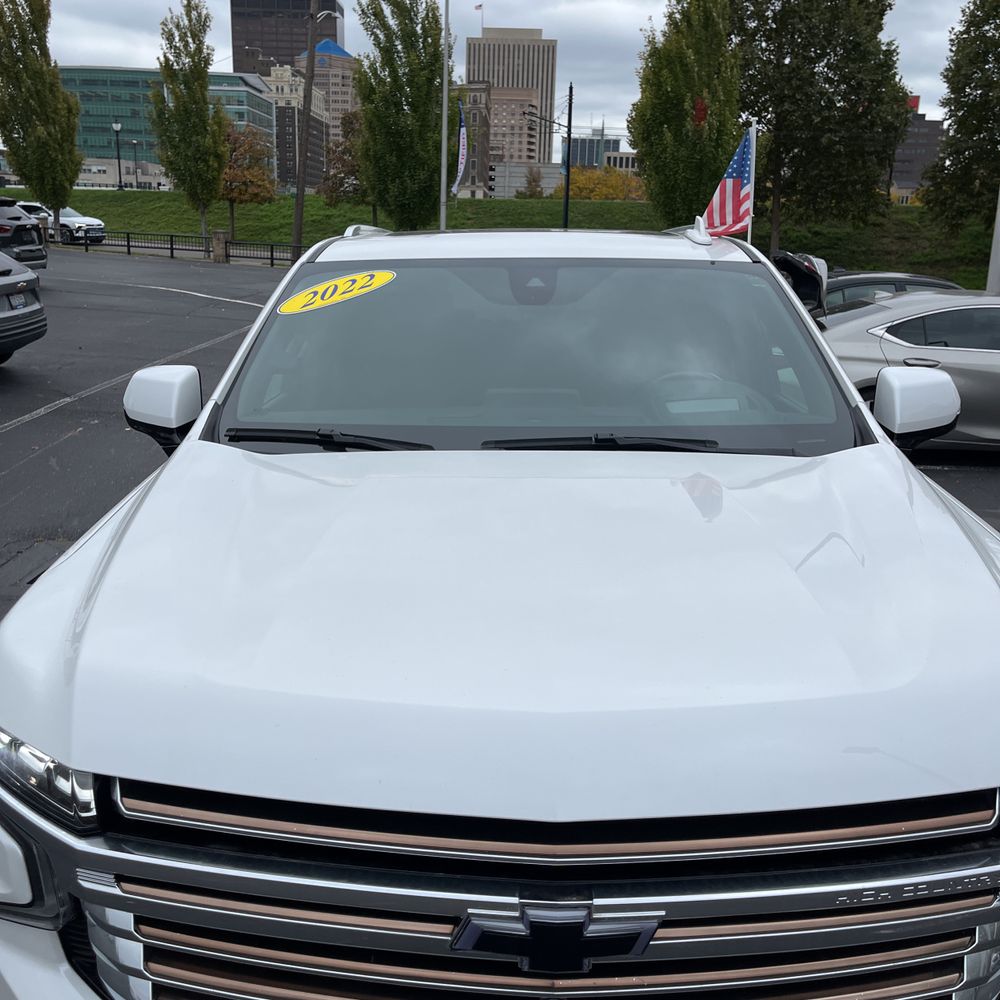 2022 Chevrolet Suburban High Country