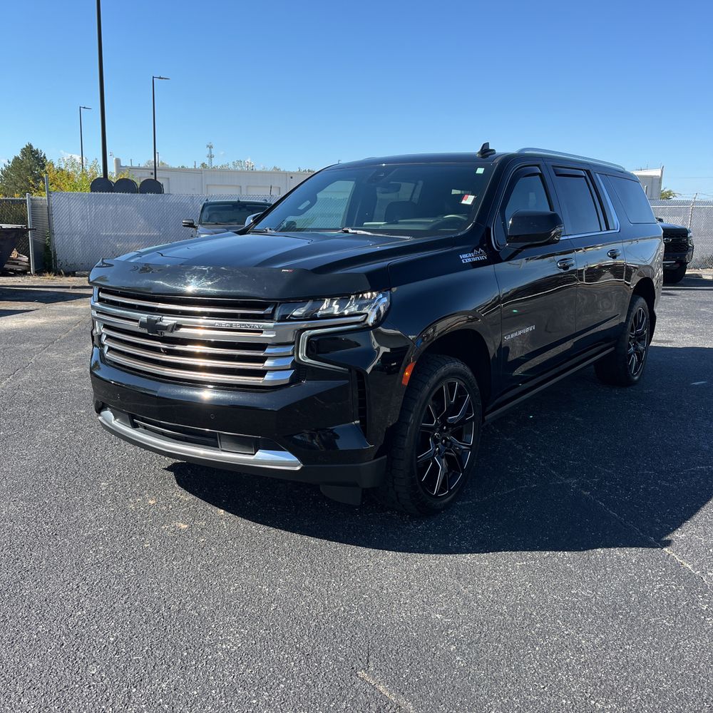 2023 Chevrolet Suburban High Country
