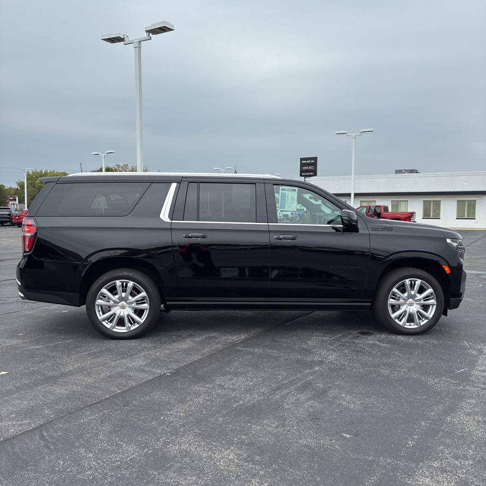 2024 Chevrolet Suburban High Country