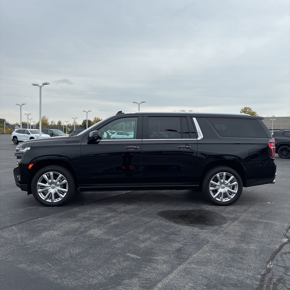 2024 Chevrolet Suburban High Country