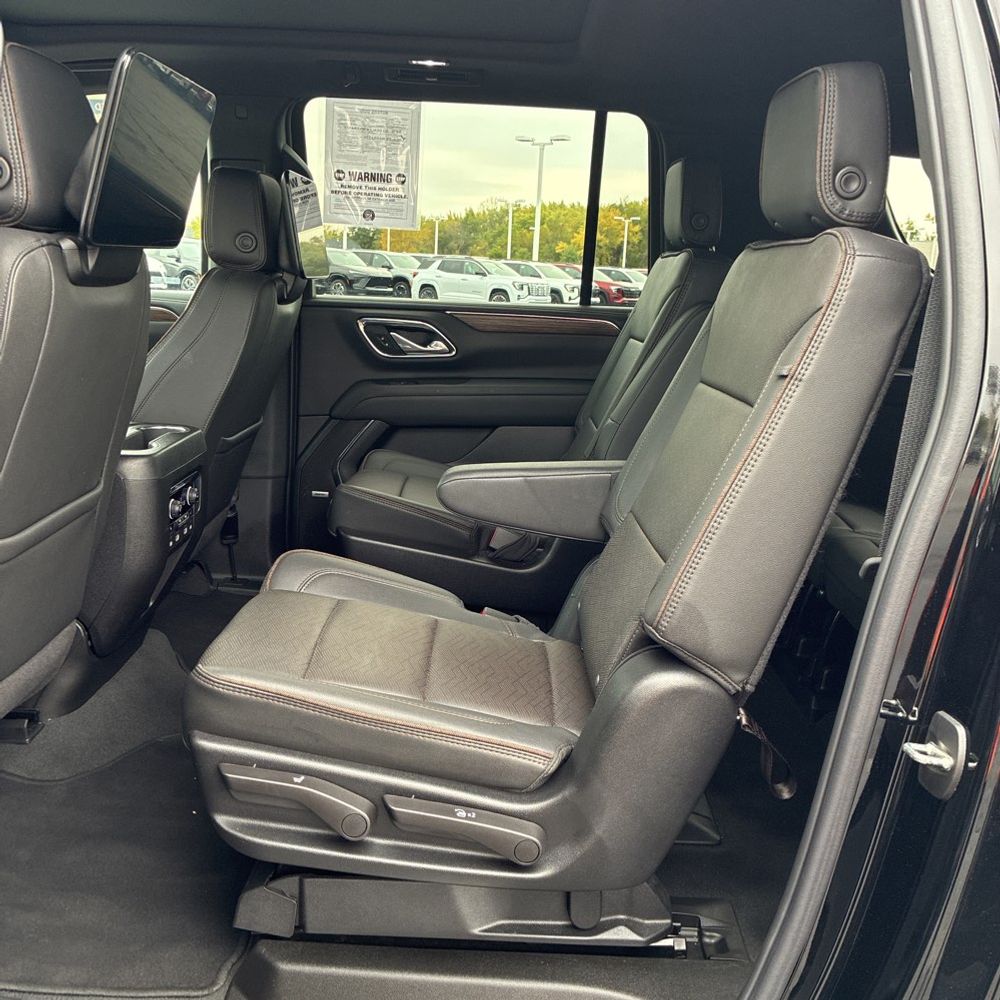 2024 Chevrolet Suburban High Country