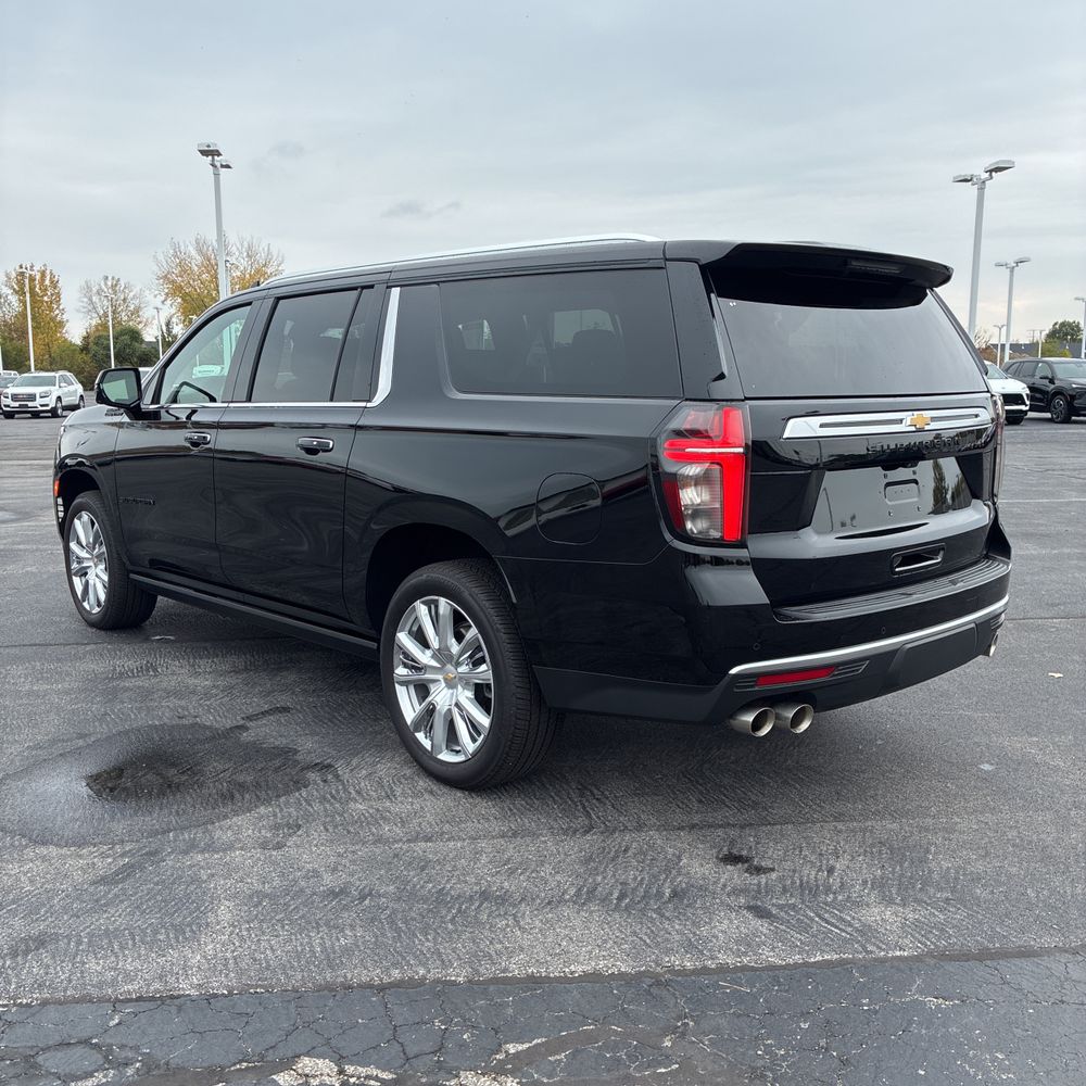 2024 Chevrolet Suburban High Country
