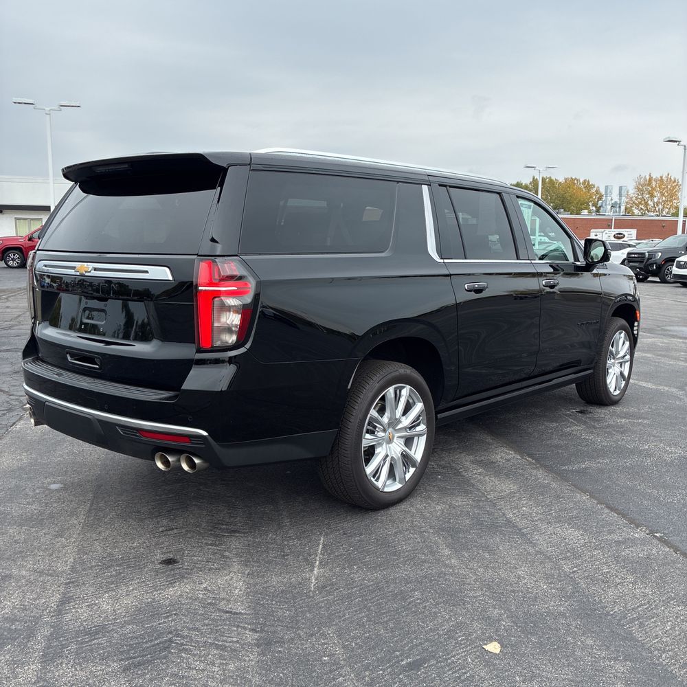 2024 Chevrolet Suburban High Country