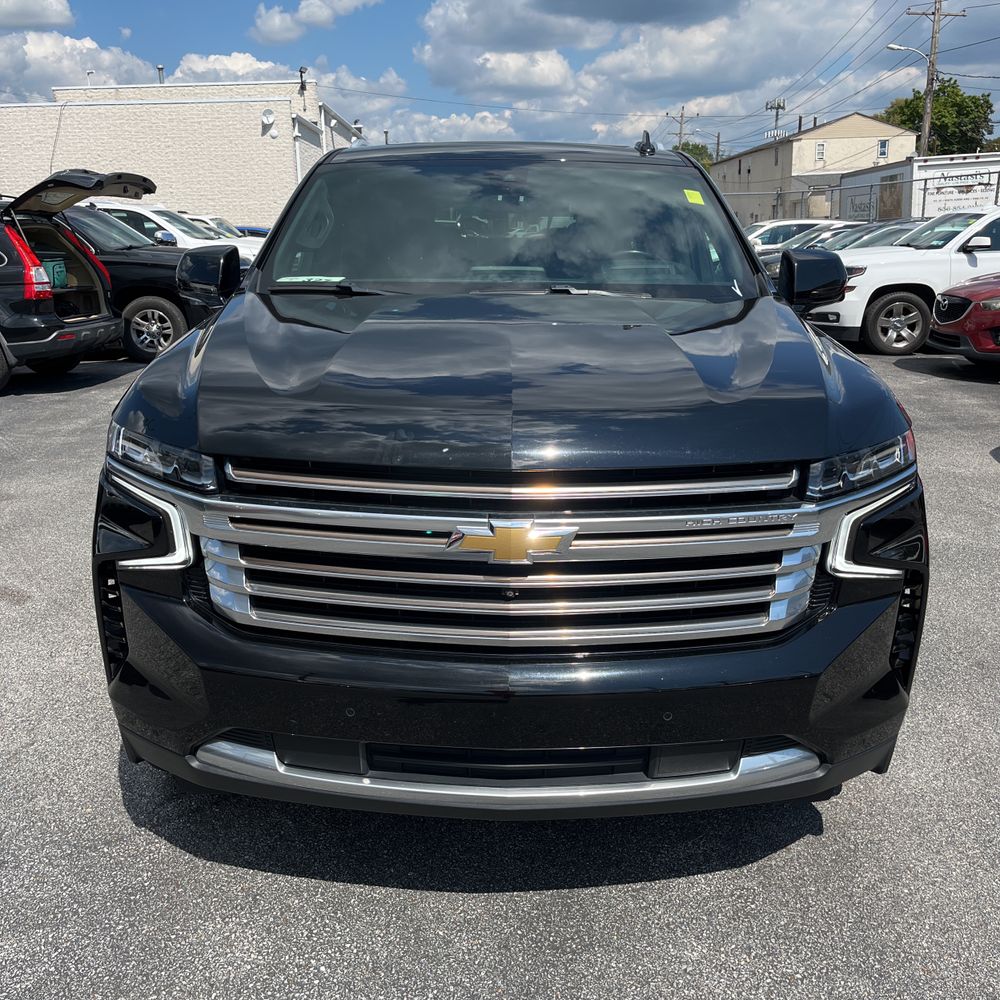 2021 Chevrolet Suburban High Country