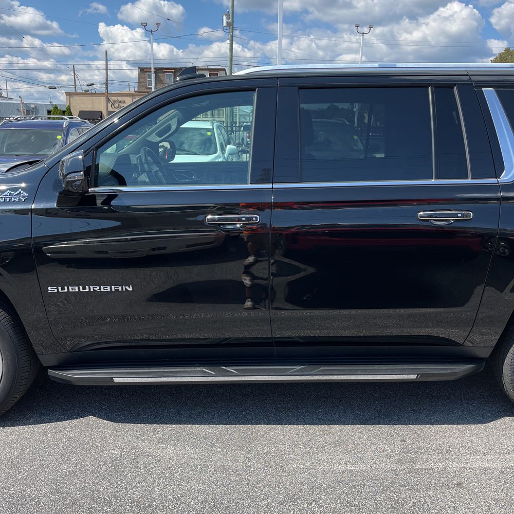 2021 Chevrolet Suburban High Country