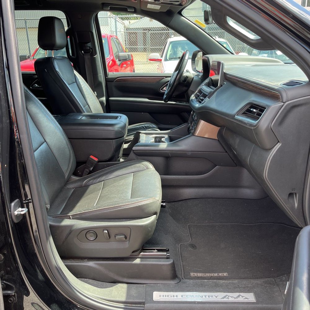 2021 Chevrolet Suburban High Country