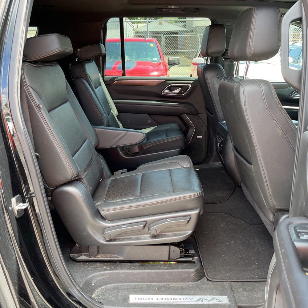 2021 Chevrolet Suburban High Country