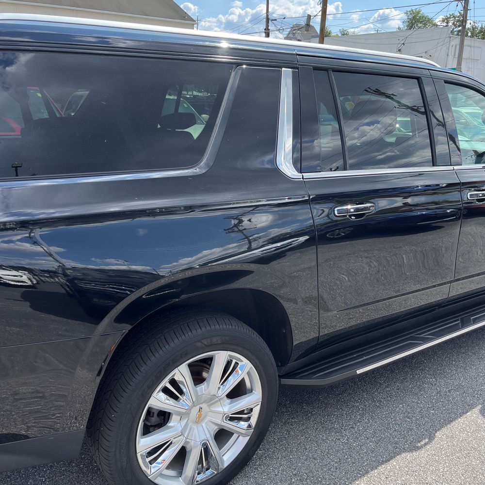 2021 Chevrolet Suburban High Country