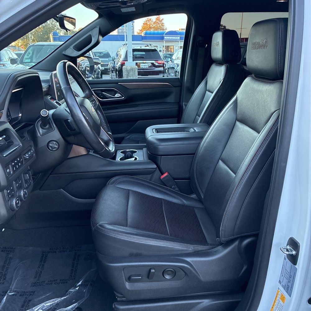 2022 Chevrolet Suburban High Country