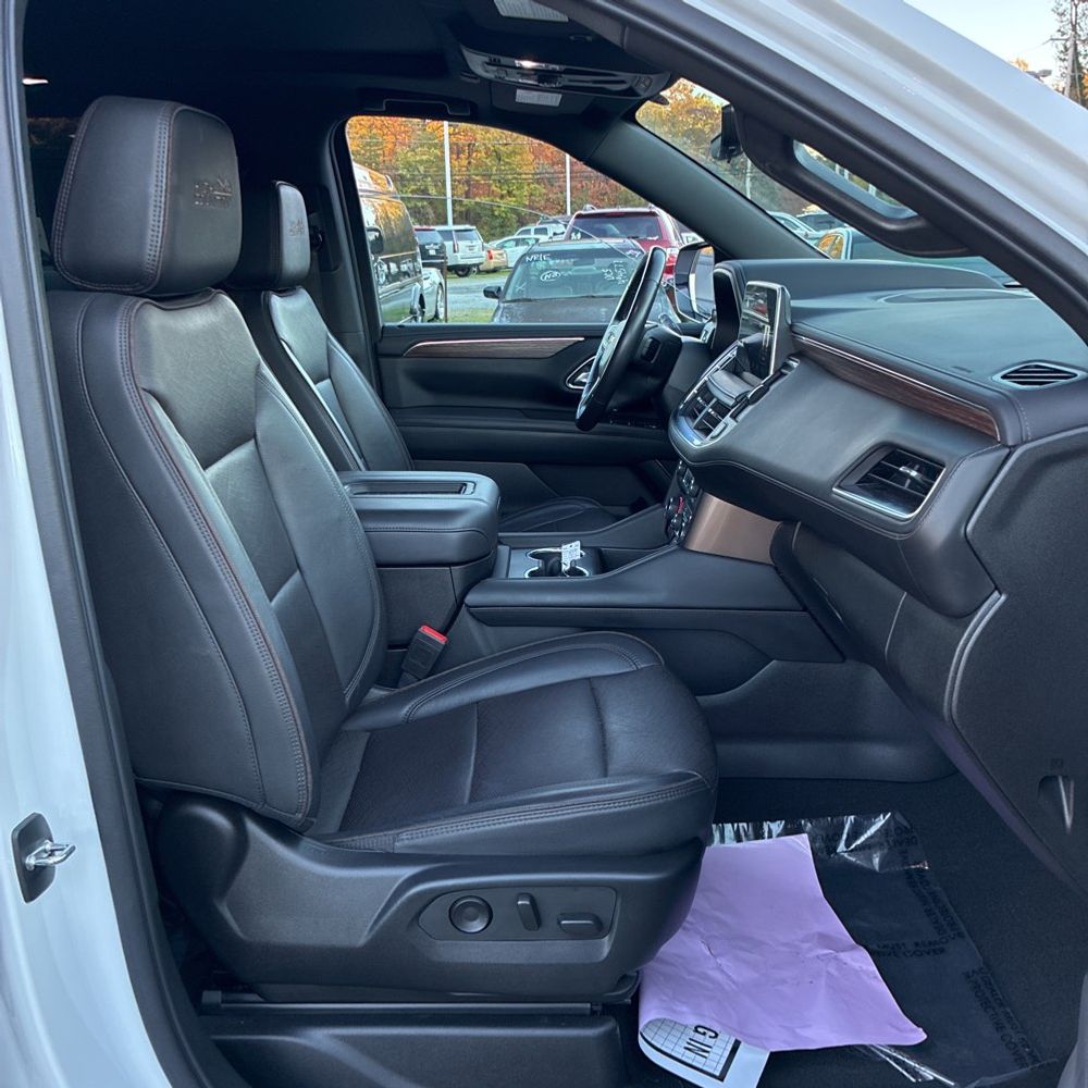 2022 Chevrolet Suburban High Country