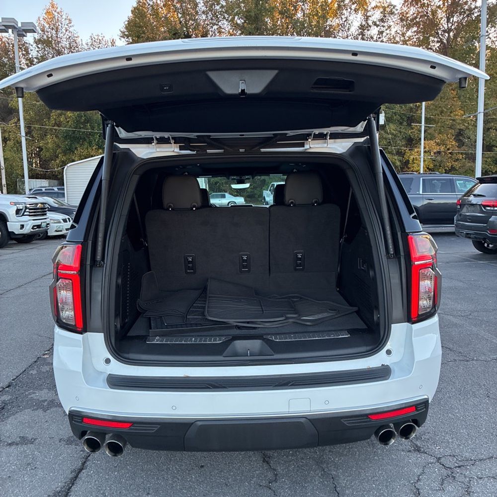 2022 Chevrolet Suburban High Country