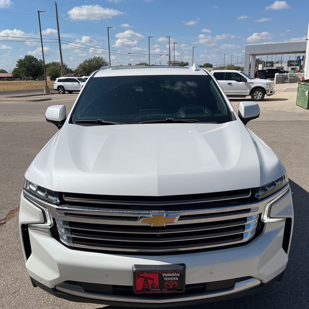 2023 Chevrolet Suburban High Country