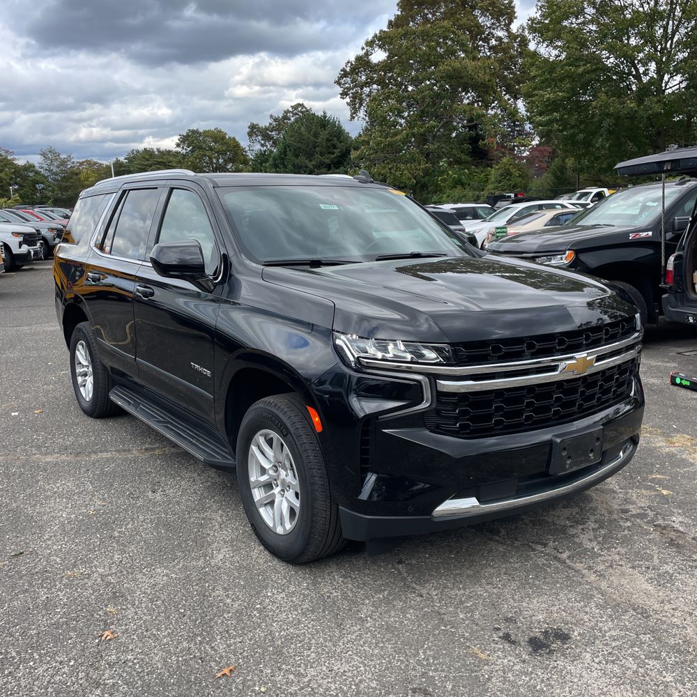 2023 Chevrolet Tahoe LS