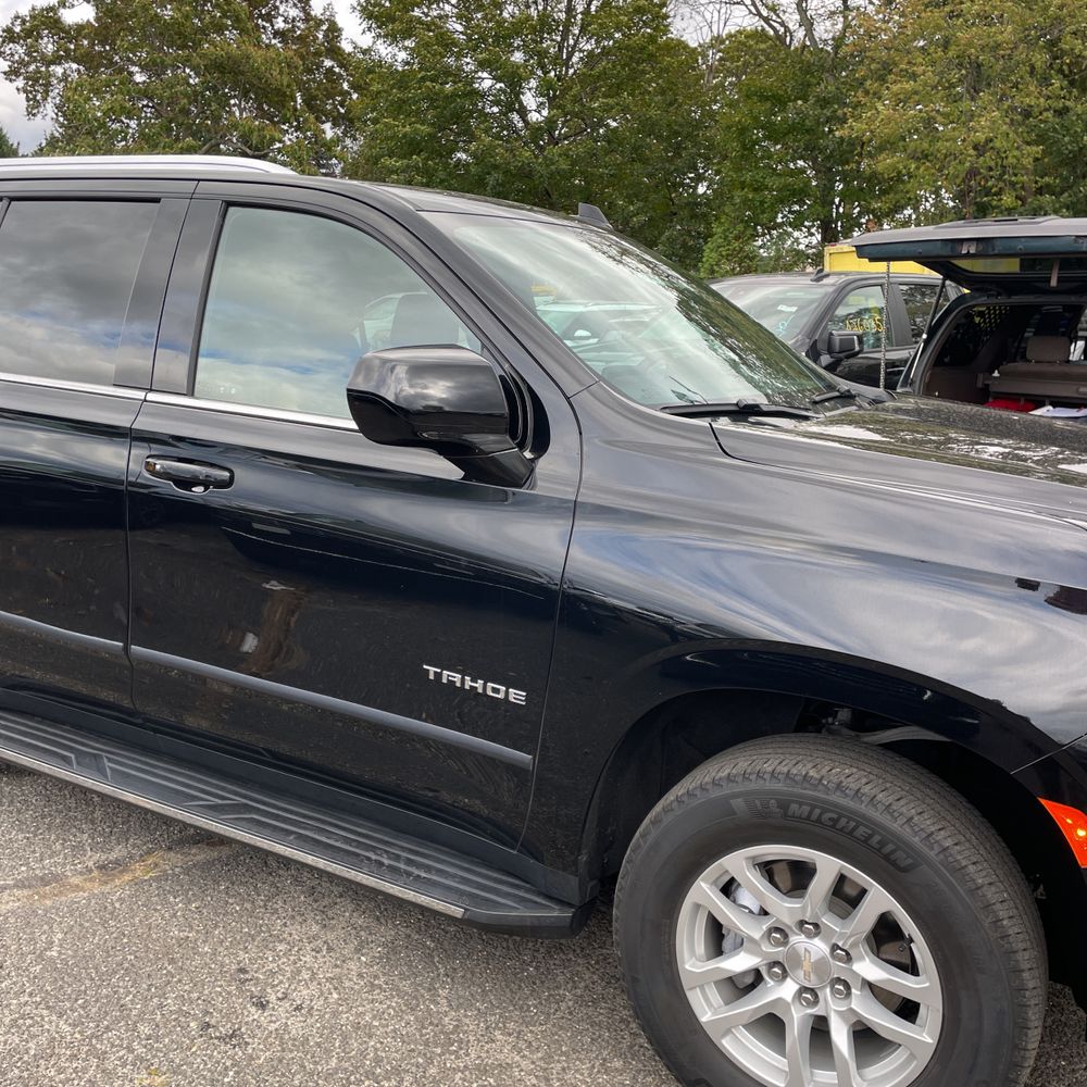 2023 Chevrolet Tahoe LS