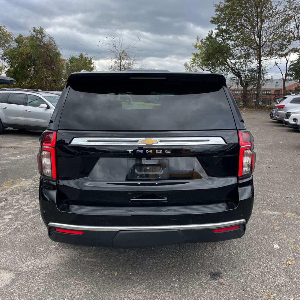2023 Chevrolet Tahoe LS