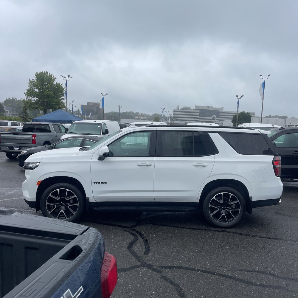 2023 Chevrolet Tahoe RST