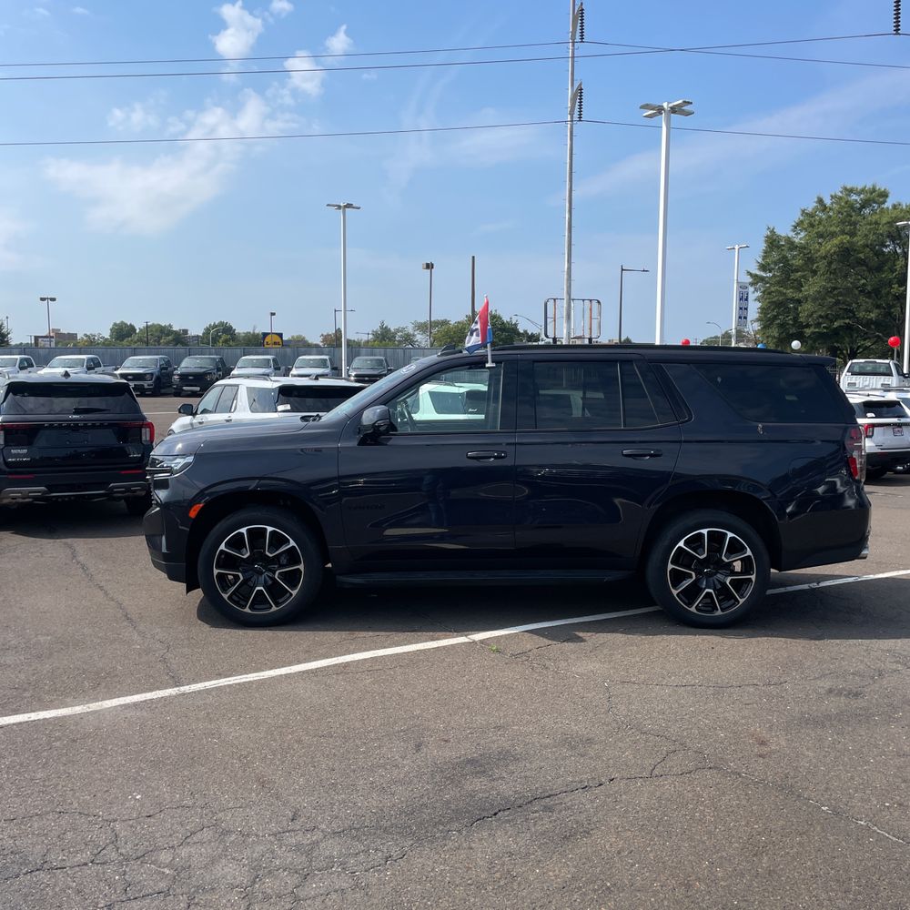 2022 Chevrolet Tahoe RST