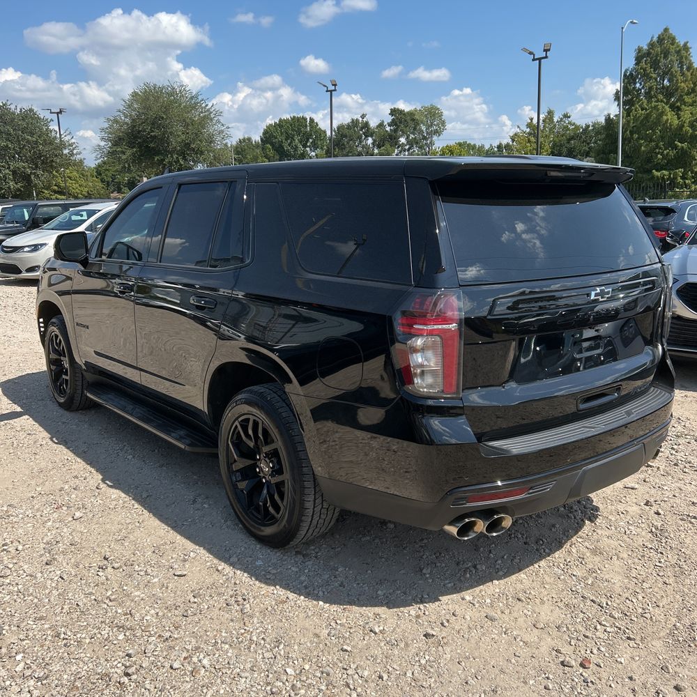 2023 Chevrolet Tahoe RST
