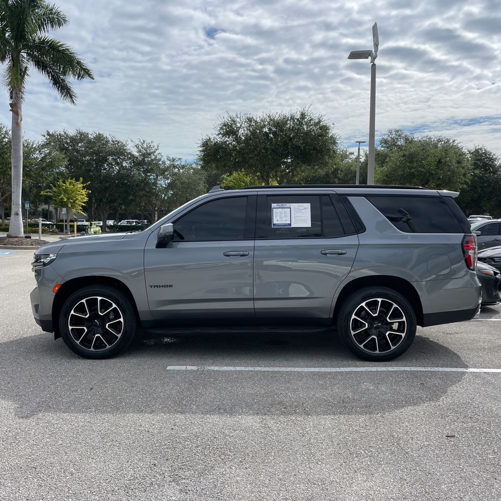 2022 Chevrolet Tahoe RST