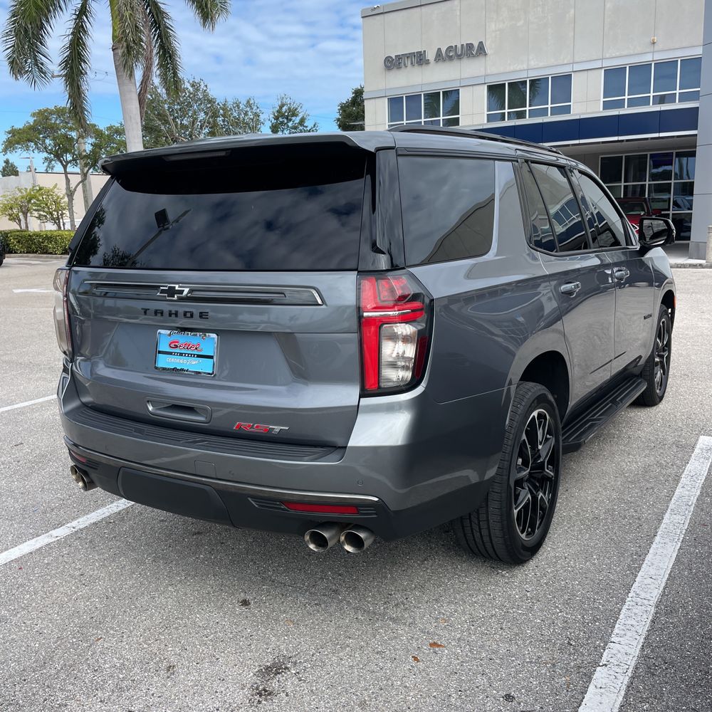 2022 Chevrolet Tahoe RST