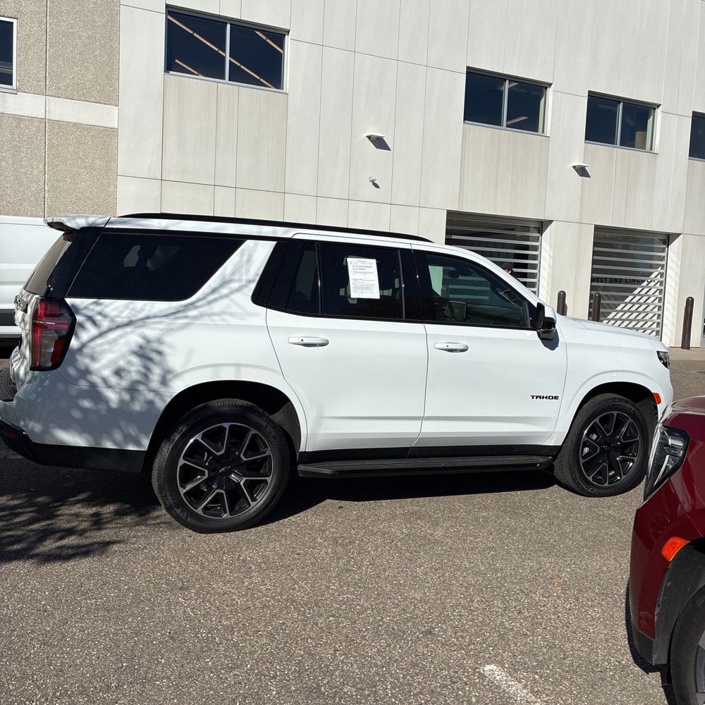 2022 Chevrolet Tahoe RST