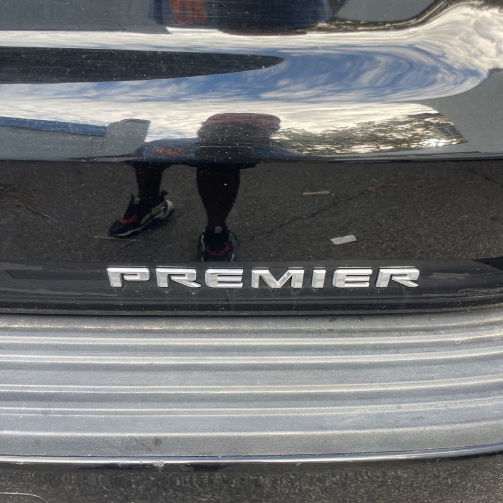 2022 Chevrolet Tahoe 1500 Premier